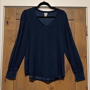 Chico's puff sleeves Smocked wrist top Womens L V neck denim blue Lyocell Beach